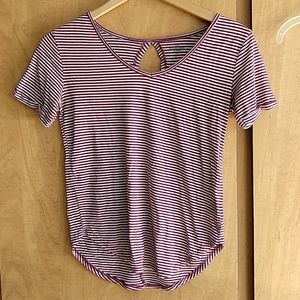 SO, size XS red/white High-Low keyhole shirt